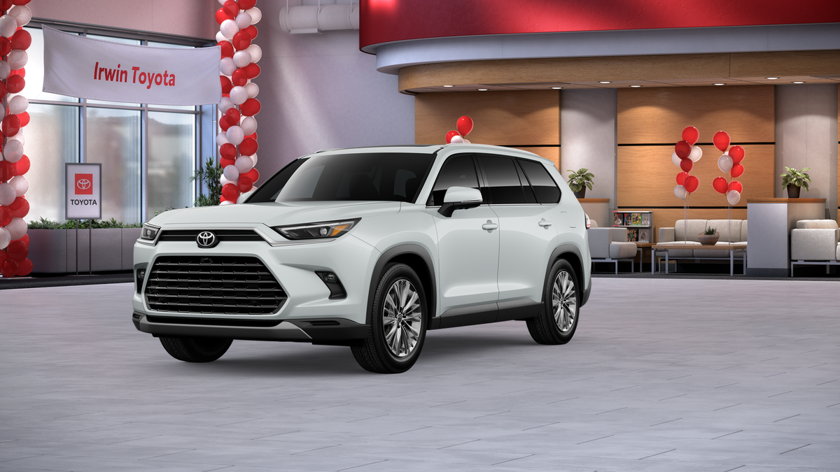 2026 Toyota Grand Highlander Platinum in Wind Chill Pearl — front three-quarter view