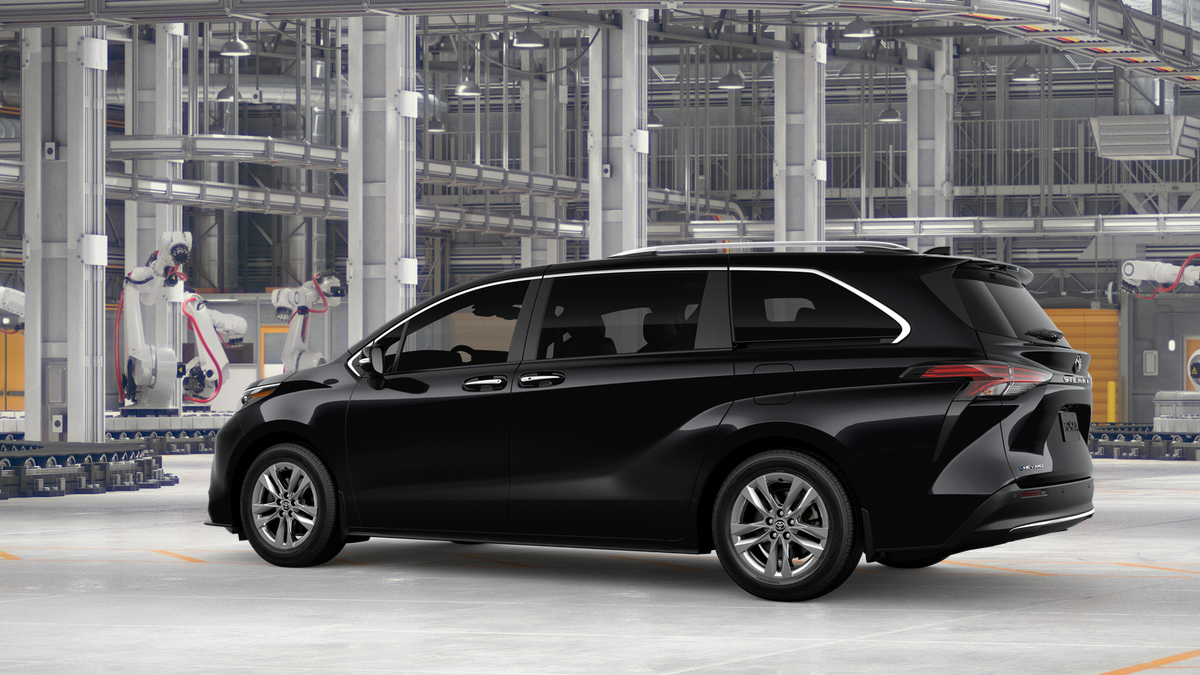 2026 Toyota Sienna — detail view