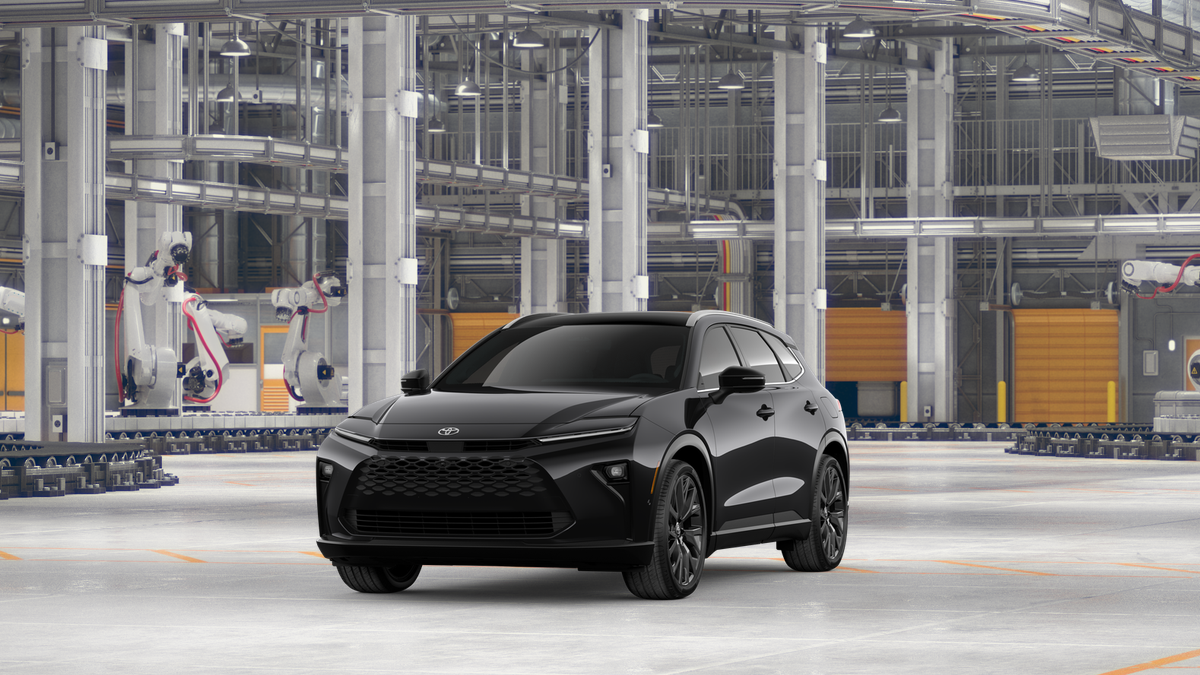 2026 Toyota Toyota Crown Signia Limited in Black — front three-quarter view