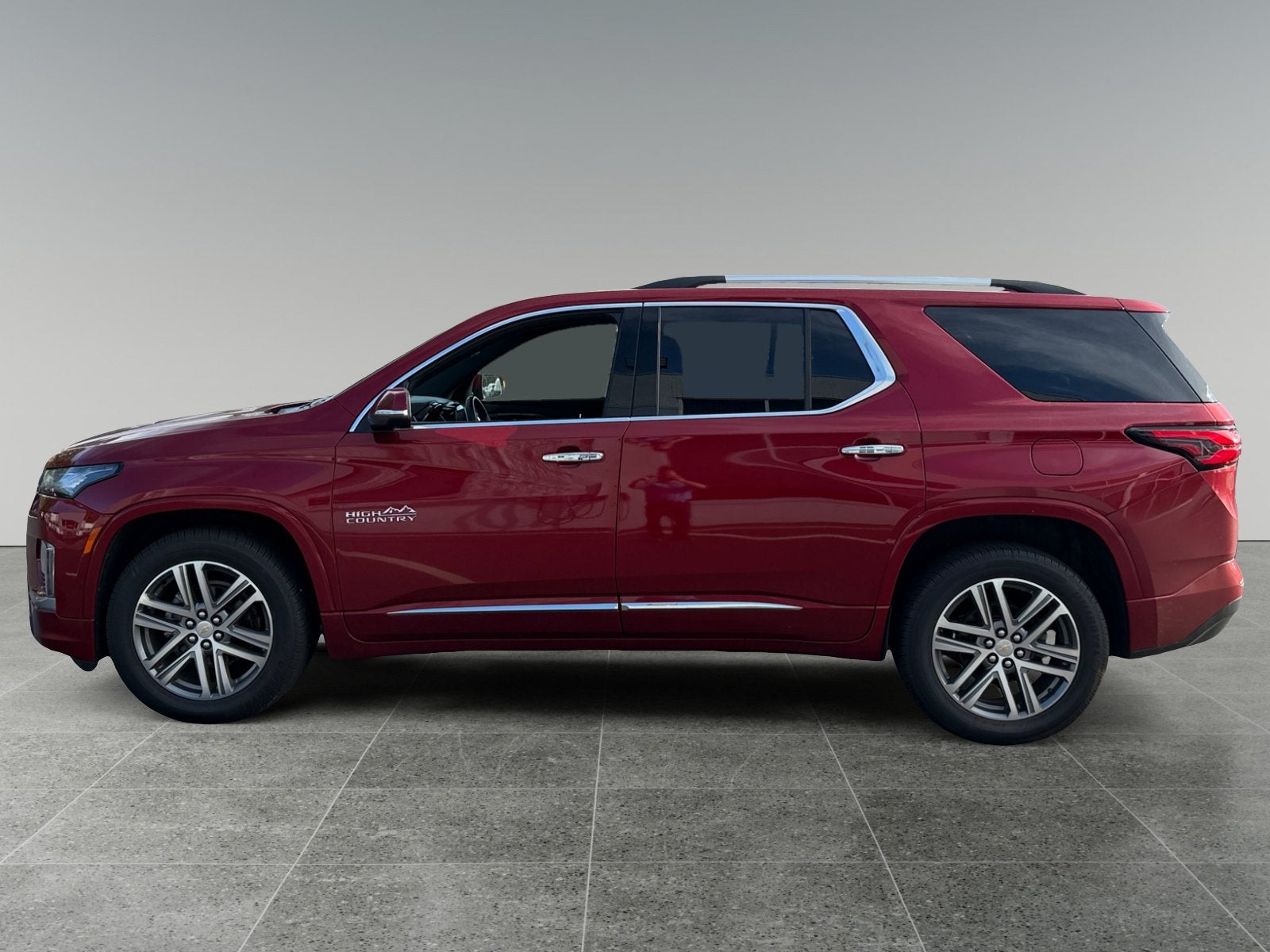 2023 Chevrolet Traverse — side profile view