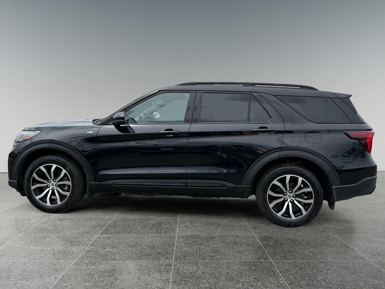 2025 Ford Explorer — rear three-quarter view